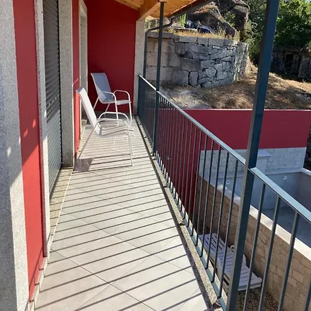 Casa de Férias Casa Ponto Da Cruz T3 *