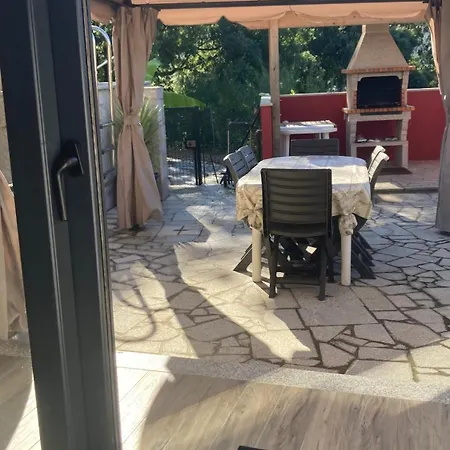 Casa Ponto Da Cruz T3 Ferienhaus *