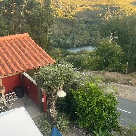 펜션 Casa Ponto Da Cruz T3 *