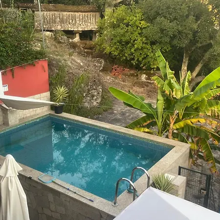 Casa Ponto Da Cruz T3 *