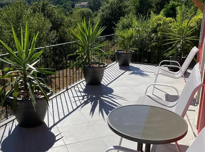 Casa Ponto Da Cruz T3 *